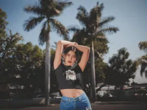 Inspiration Chic Cropped Tee