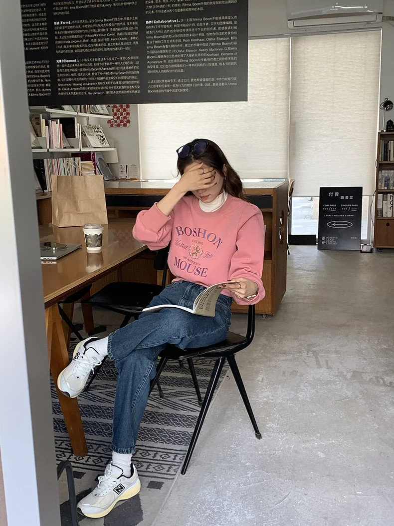 [Korean Style] 2 Color Pearl Embellished Cropped Graphic Sweatshirt
