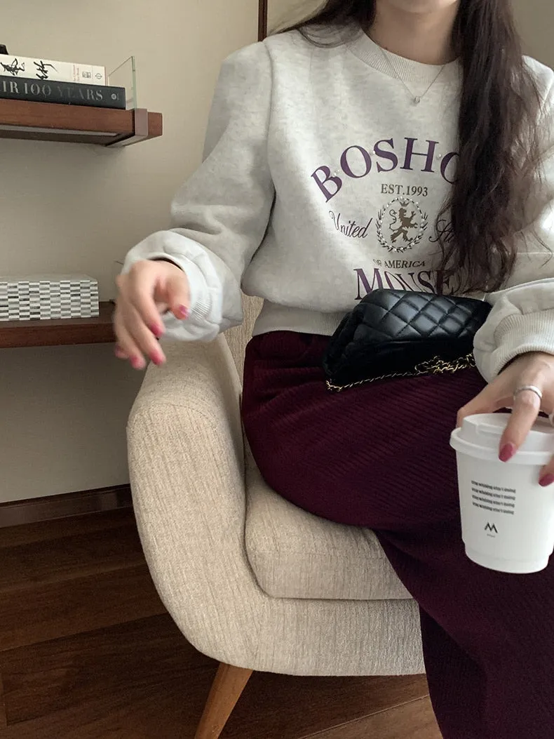 [Korean Style] 2 Color Pearl Embellished Cropped Graphic Sweatshirt
